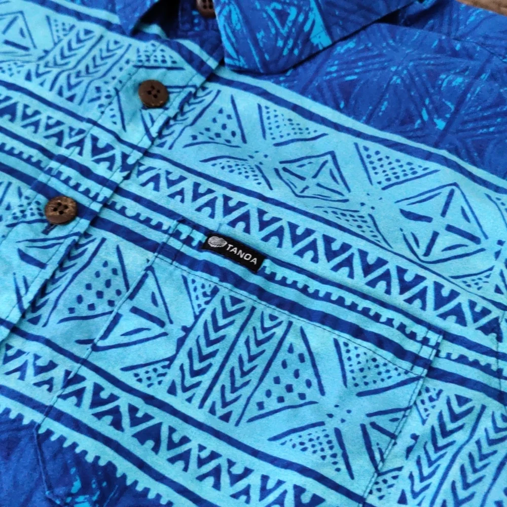 Tanoa Button-up - Picture 2 of 4
